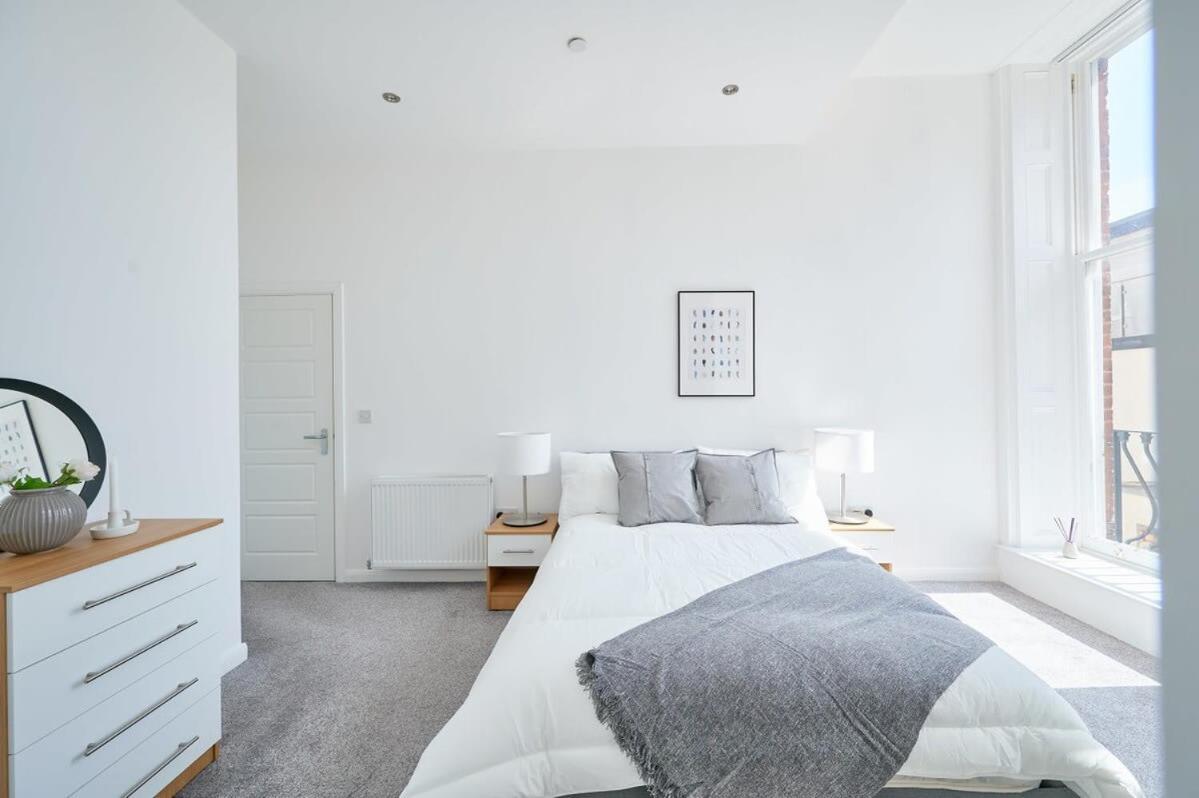 Modern 2 Bedroom Apartment In Preston Preston  Kültér fotó